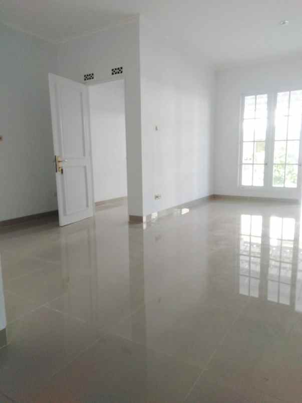 jual rumah siap huni kota wisata cibubur