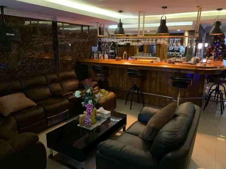 jual rumah tinggal di serua ciputat