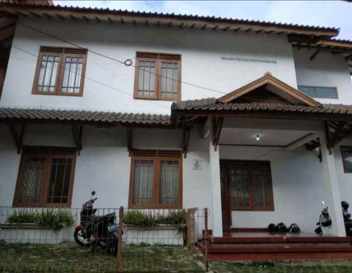 kosan cisitu lama bandung