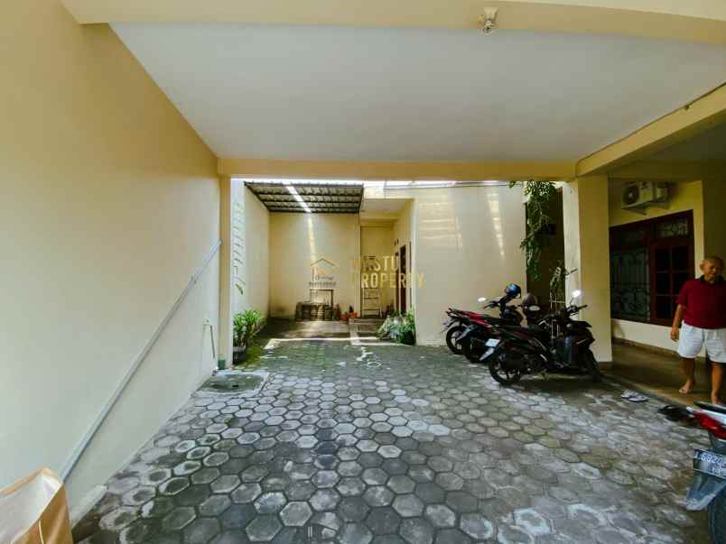 kost aktif 14 kamar harga murah dekat ringroad utara