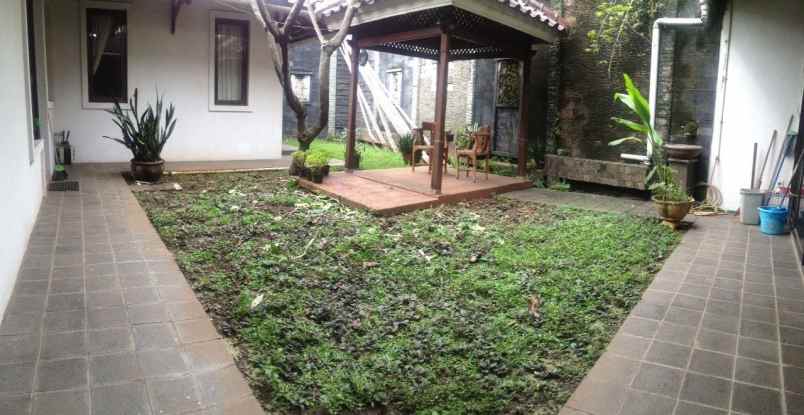 nuansa alam segar bintaro jaya