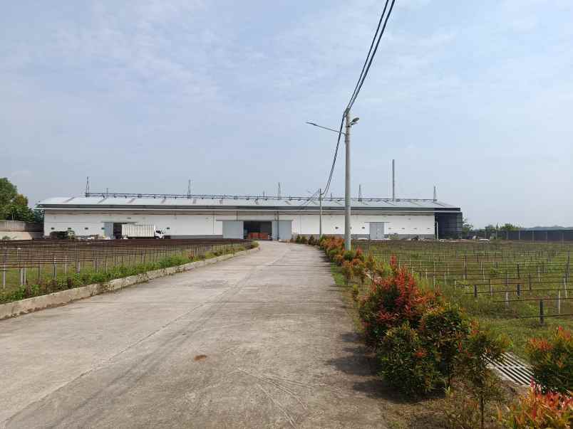 pabrik aktip dalam kawasan industri di cibogo