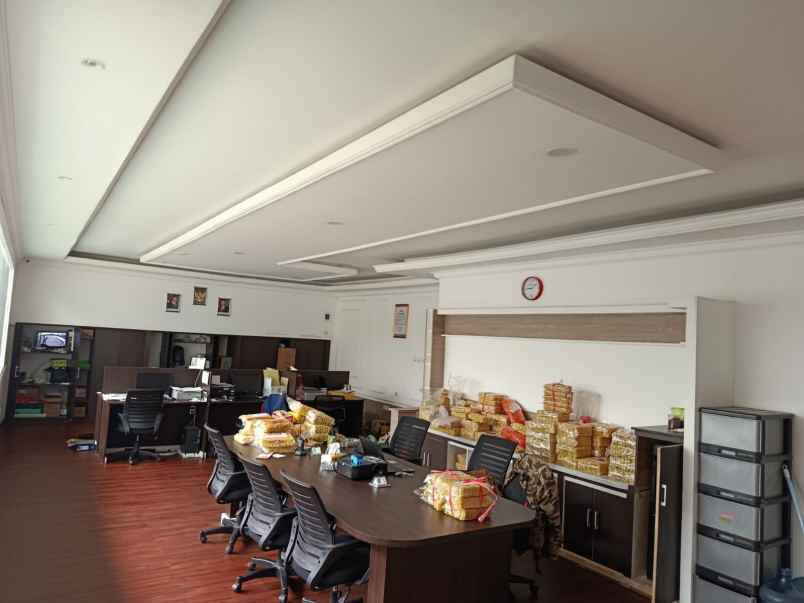 pabrik aktip dalam kawasan industri di cibogo