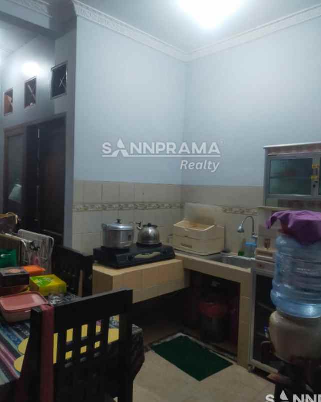 ruamh second tanah 101 di dekat tol limo rich