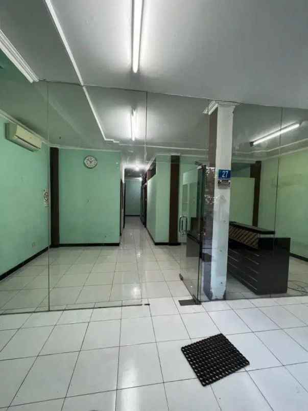 ruko bronggalan strategis ada 2 listrik 2200