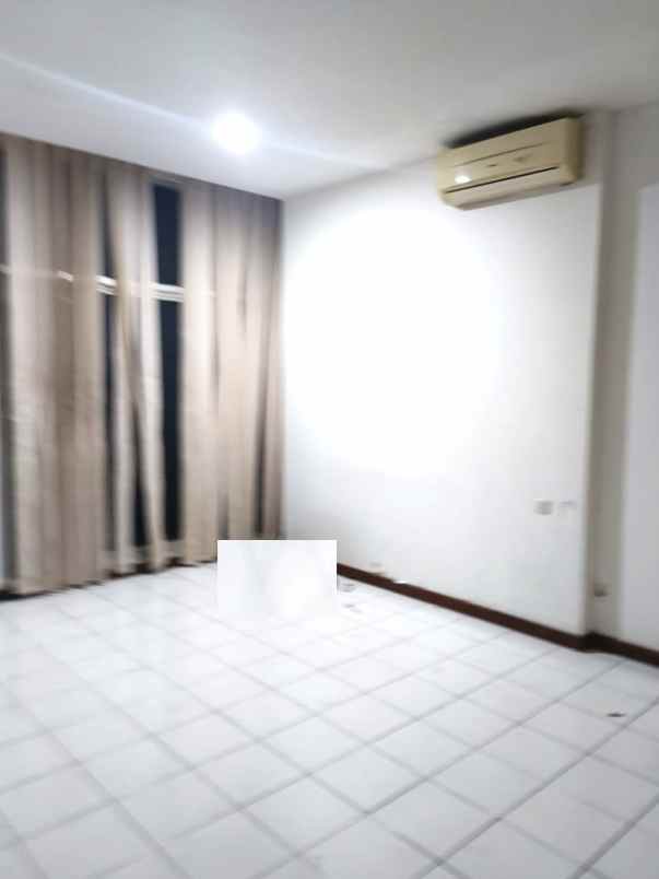 ruko season city 4lt 5x12 60m tambora jakarta barat