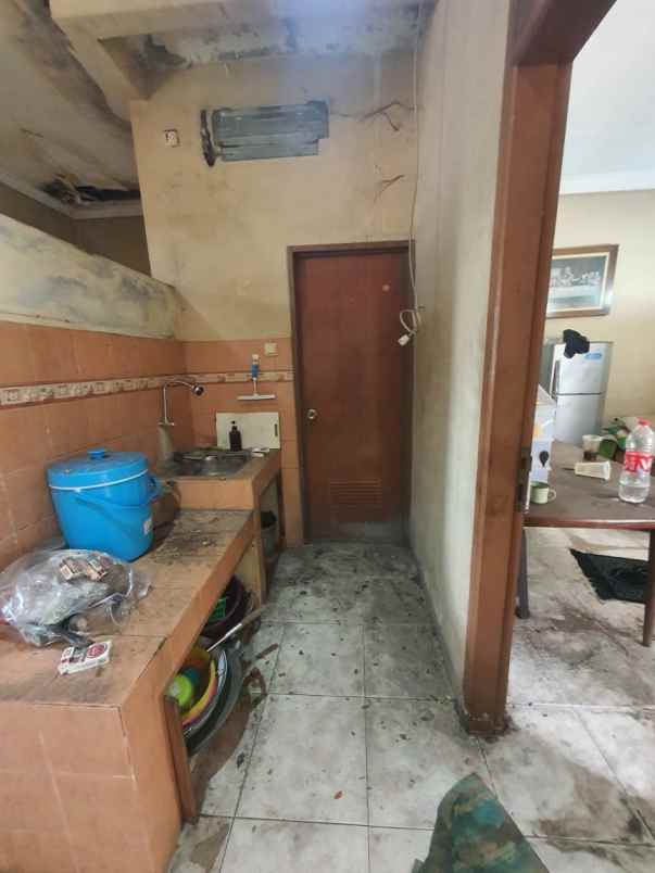 ruko strategis dekat gandaria city kebayoran baru