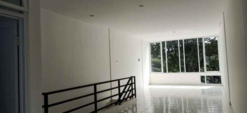 ruko view danau di duta harapan bekasi utara