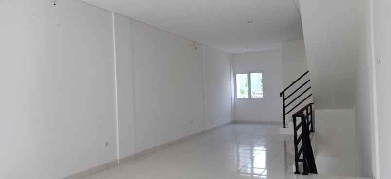 ruko view danau di duta harapan bekasi utara