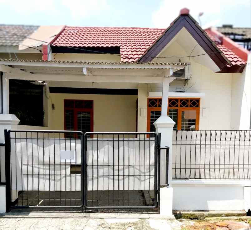 rumah 1 lantai bsd nusaloka strategis siap tempati