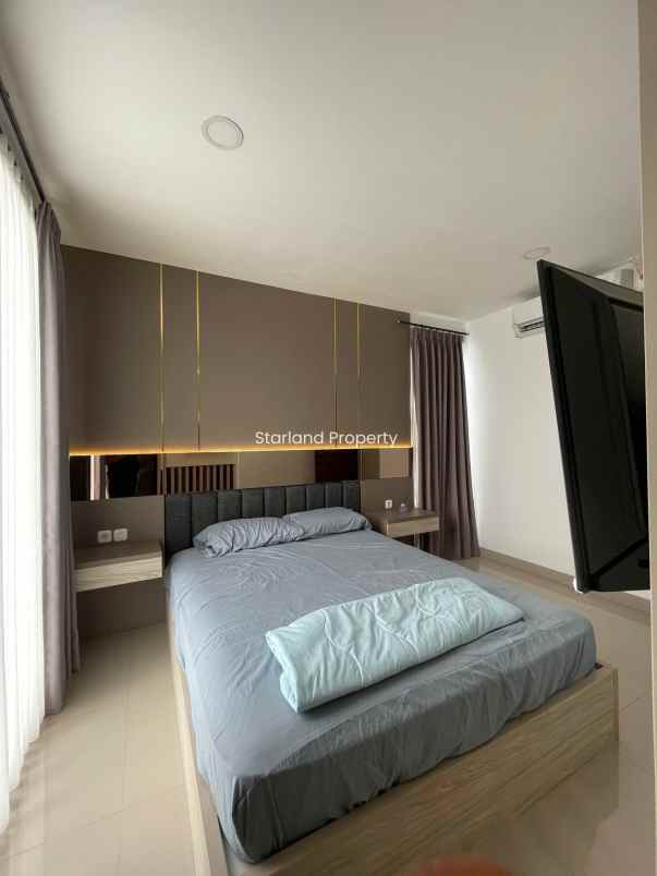 rumah 2 5 lantai luxury modern