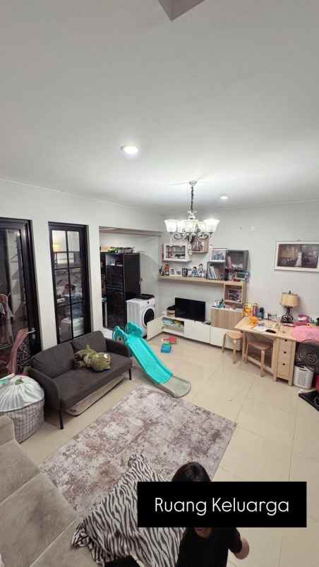 rumah 2 lantai di citragrand sambiroto tembalang