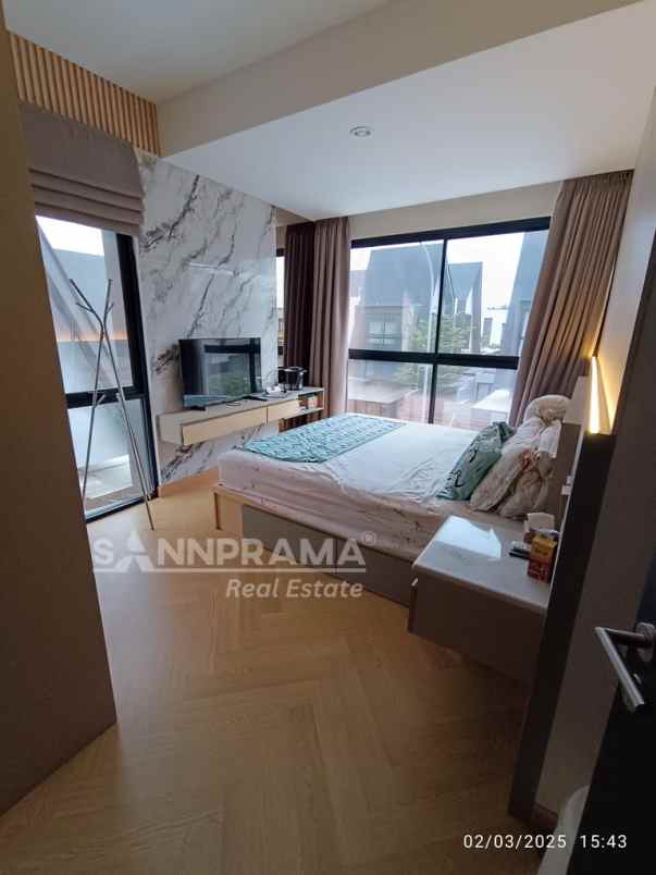 rumah 2 lantai fully furnished di shila sawangan depok