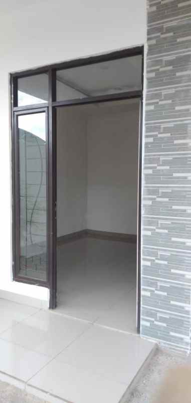 rumah 2 lantai minicluster sukahati cibinong bogor