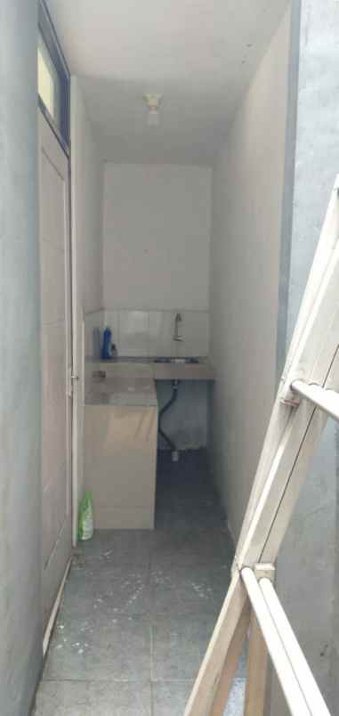 rumah 2 lantai minicluster sukahati cibinong bogor