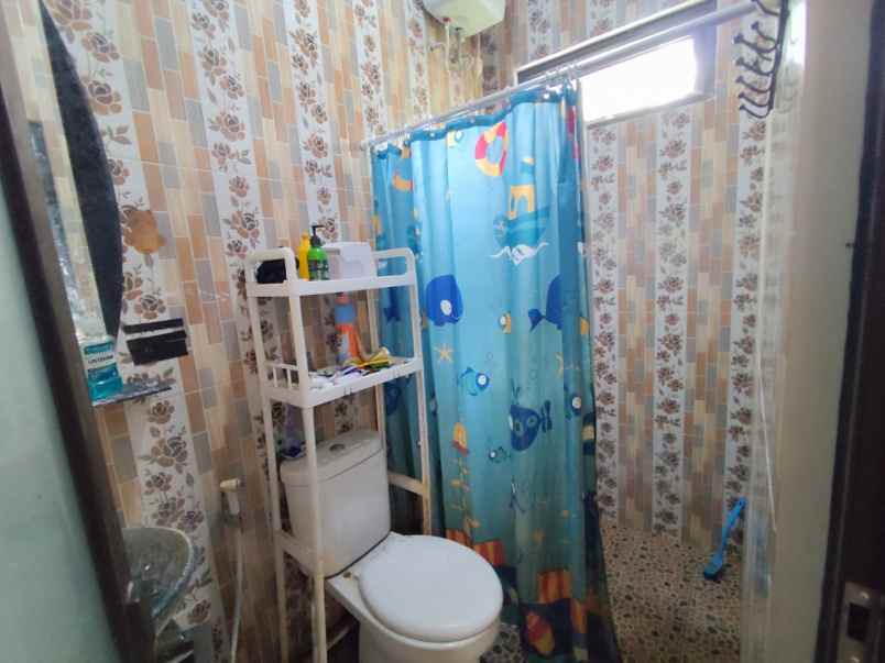 rumah 2 lt siap huni lokasi di arcamanik kota bandung