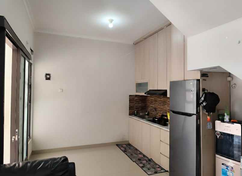 rumah 2 lt siap huni lokasi di arcamanik kota bandung