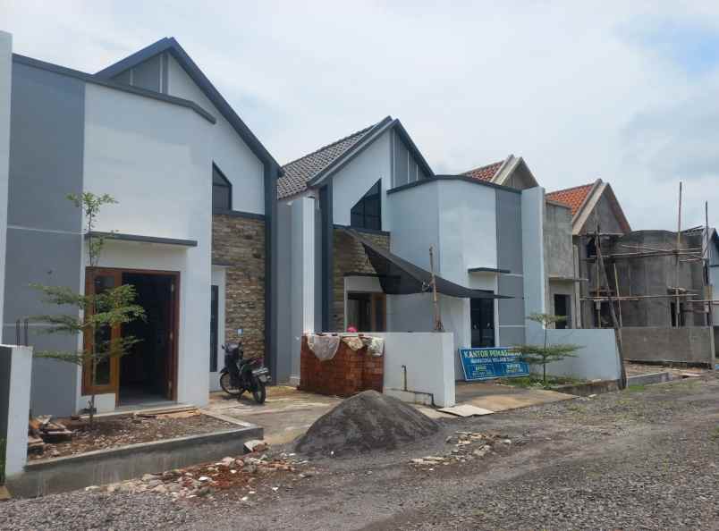 rumah 200 jt an di bendosari sukoharjo