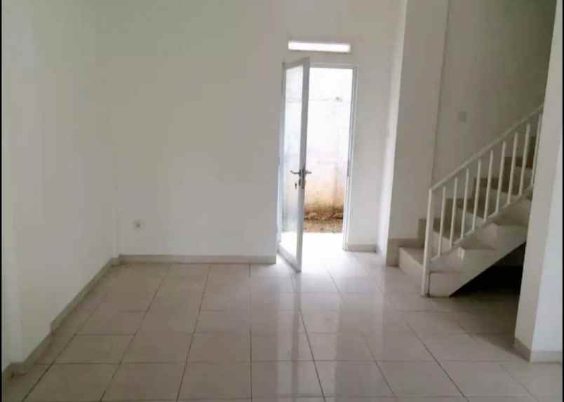 rumah asri sejuk kawasan vila cinere mas