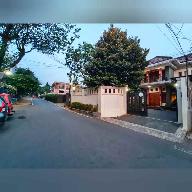 rumah at jl durian jagakarsa lt 570 akses jl lebar