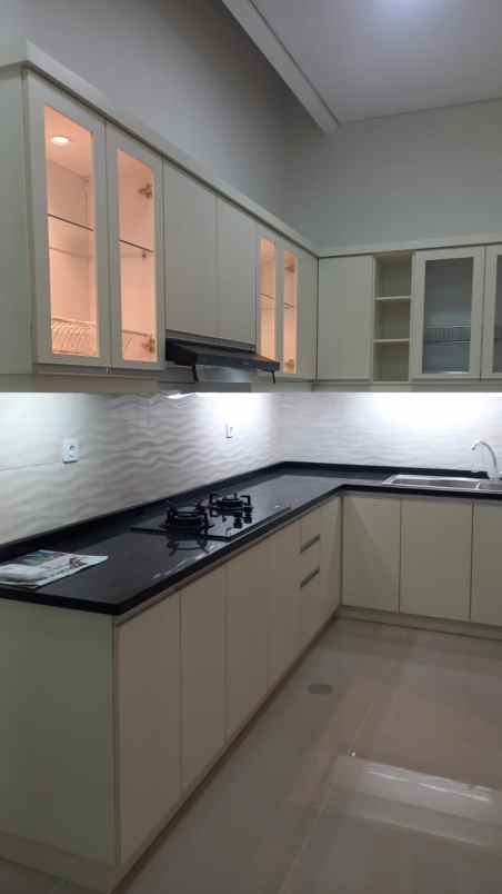 rumah baru 2 lantai lokasi depan pakuwon city