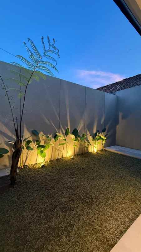 rumah baru full furnish siap huni di sayegan godean