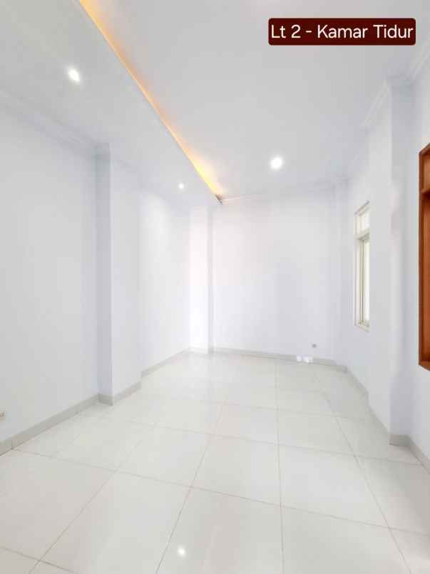 rumah baru kiaracondong mall tenth evenue bandung