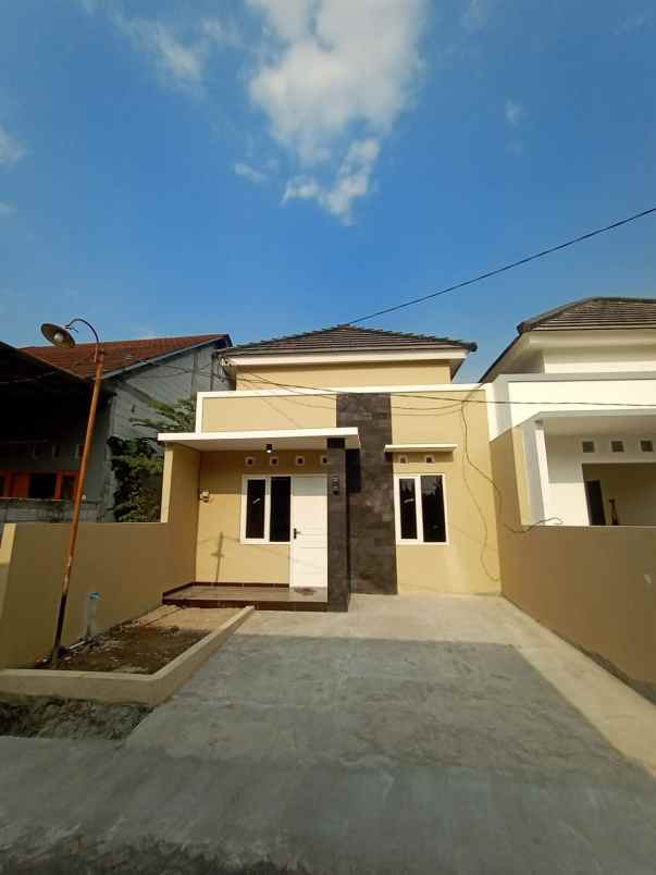 Rumah Baru Luas 80 An Di Semarang Timur Tlogomulyo