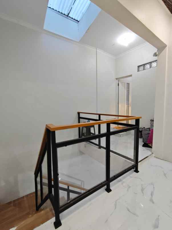 rumah baru mewah leuwigajah cimahi pinggir jalan