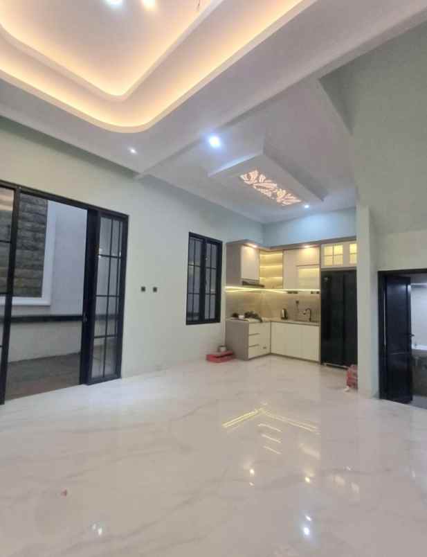 rumah baru siap ditempati jagakarsa jakarta selatan