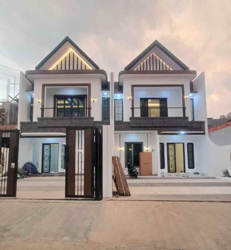 rumah baru siap ditempati jagakarsa jakarta selatan