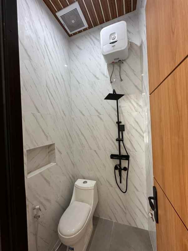 rumah cantik dalam cluster dekat pemda sleman