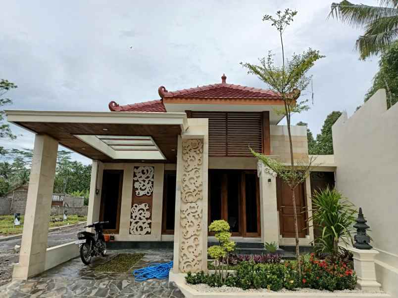 Rumah Cantik Murah Dekat Akmil Di Mertoyudan Magelang