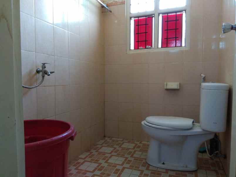 rumah dalam komplek 900 timur nasmoco ringoroad timur