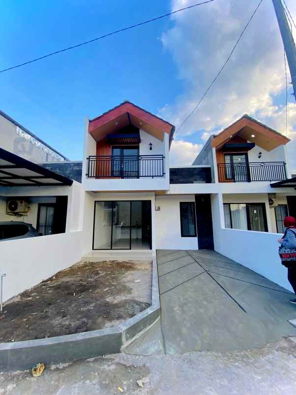 rumah dekat candi prambanan 500 jt an shm