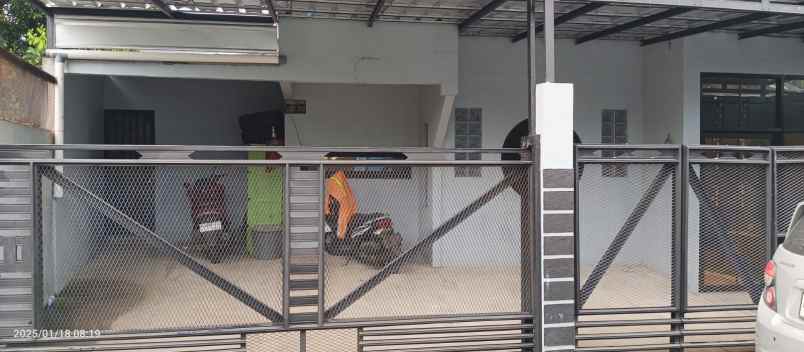 rumah dekat mabes tni cilangkap murah