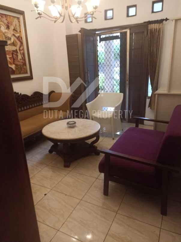 rumah di graha raya bintaro