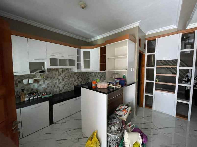 rumah di taman galaxy bekasi selatan