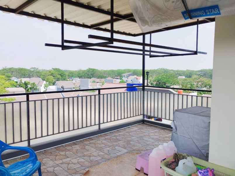 rumah dijual 4 lantai di mutiara gading city bekasi