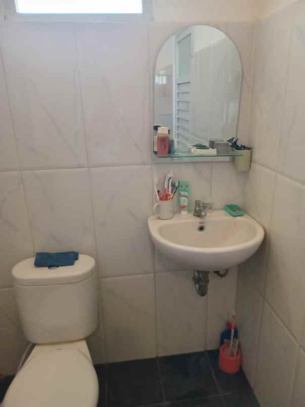 rumah dijual di limo cinere dekat masjid kubah emas