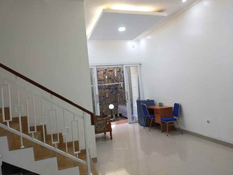 rumah family size jagakarsa jarang ada survey sekarang