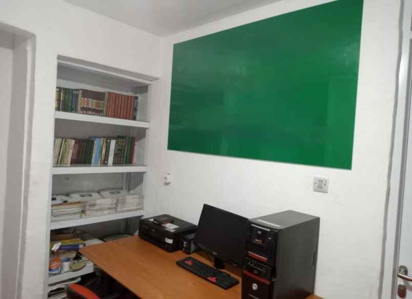 rumah hook karet tengsin bendungan hilir jakarta pusat