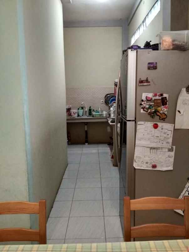 rumah jalan legoso raya