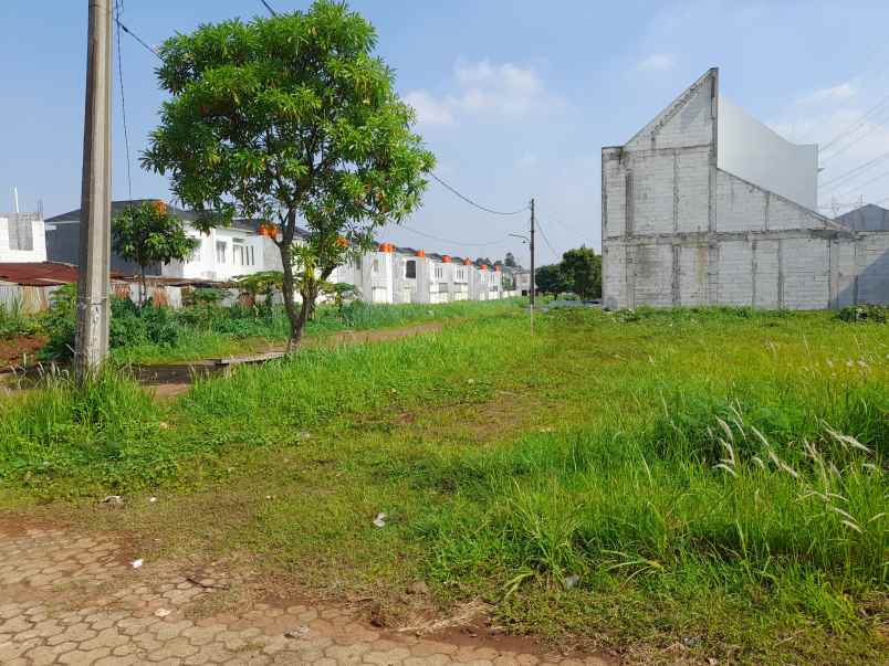 rumah jalan tampak siring raya