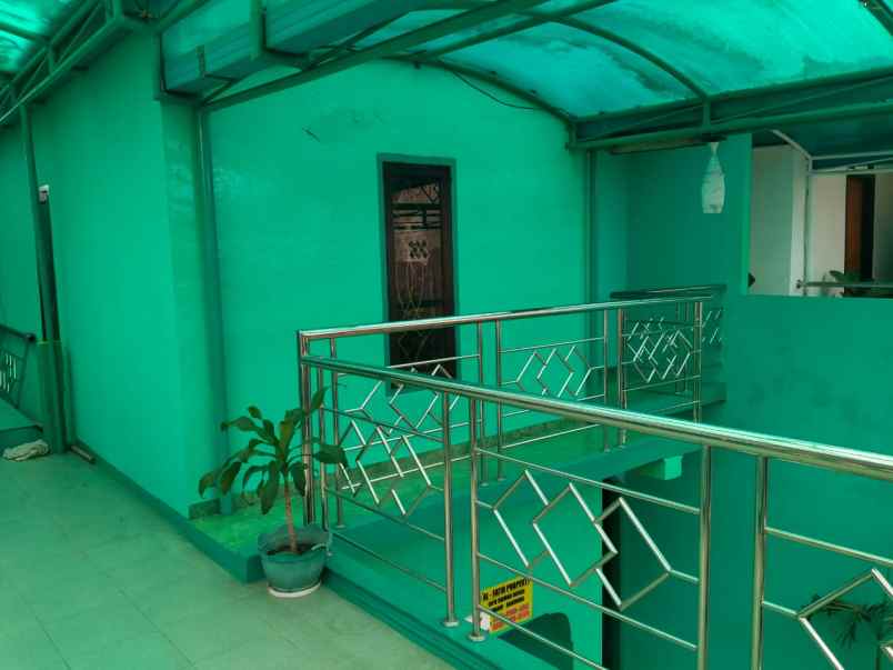 rumah jl cisangkan cimahi tengah