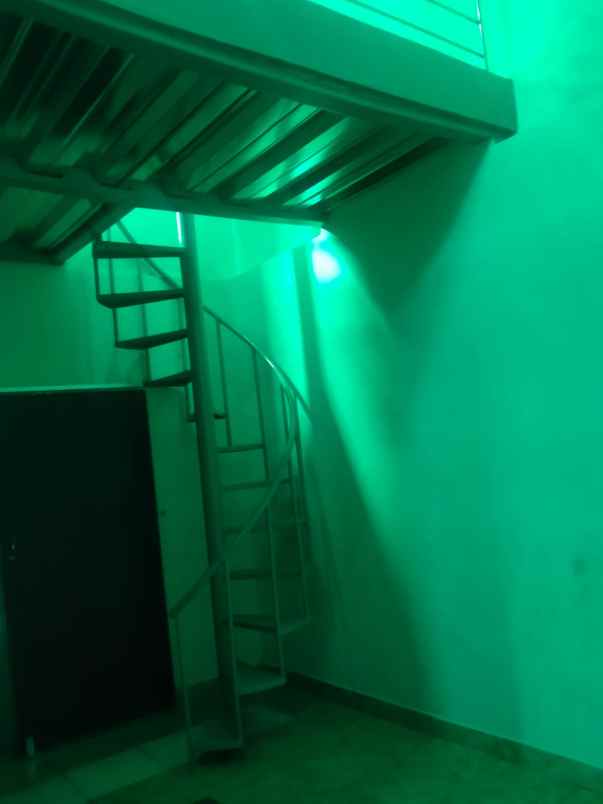 rumah jl cisangkan cimahi tengah