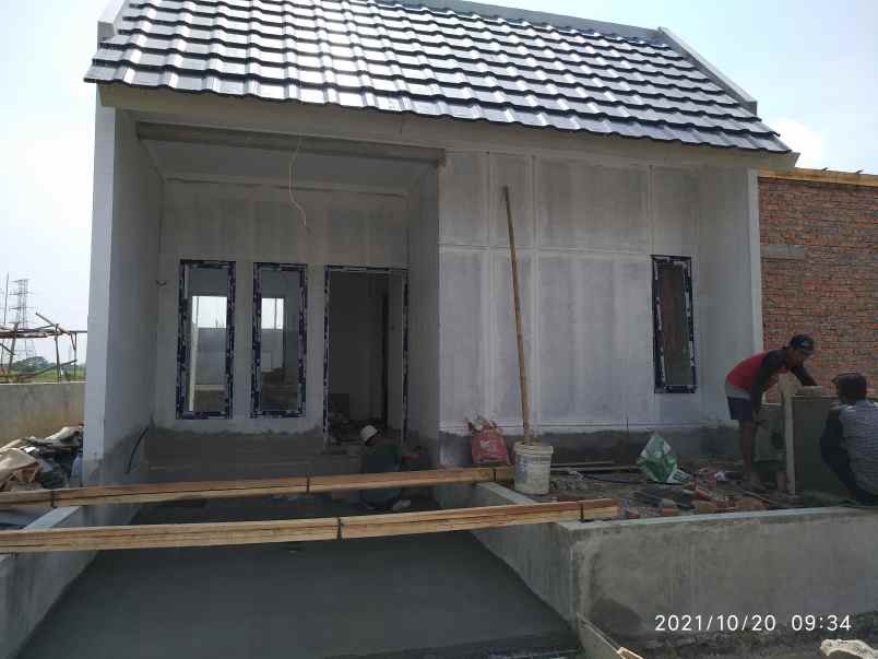 rumah jl metland cibitung