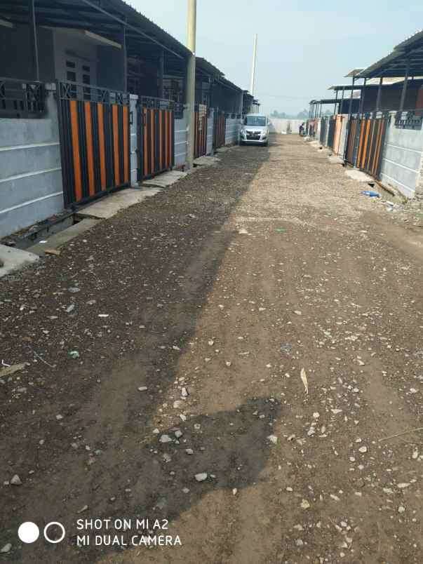 rumah jln paniisan pameungpeuk