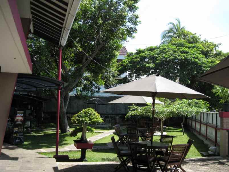 rumah kafe premium di pahoman bandar lampung