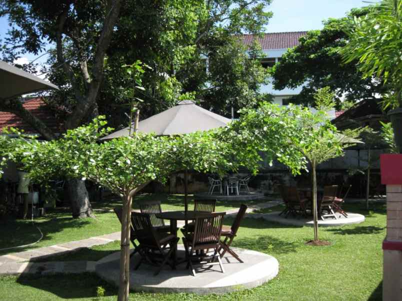 rumah kafe premium di pahoman bandar lampung